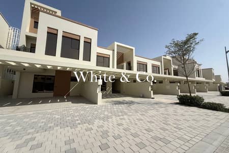 5 Camere Townhouse in vendita a DAMAC Lagoons, Dubai - Villetta a schiera a DAMAC Lagoons,Costa Brava, 5 camere da letto, 3700000 AED - 16542355 5 Camere Townhouse in vendita a DAMAC Lagoons, Dubai - Villetta a schiera a DAMAC Lagoons,Costa Brava, 5 camere da letto, 3700000 AED - 16542355