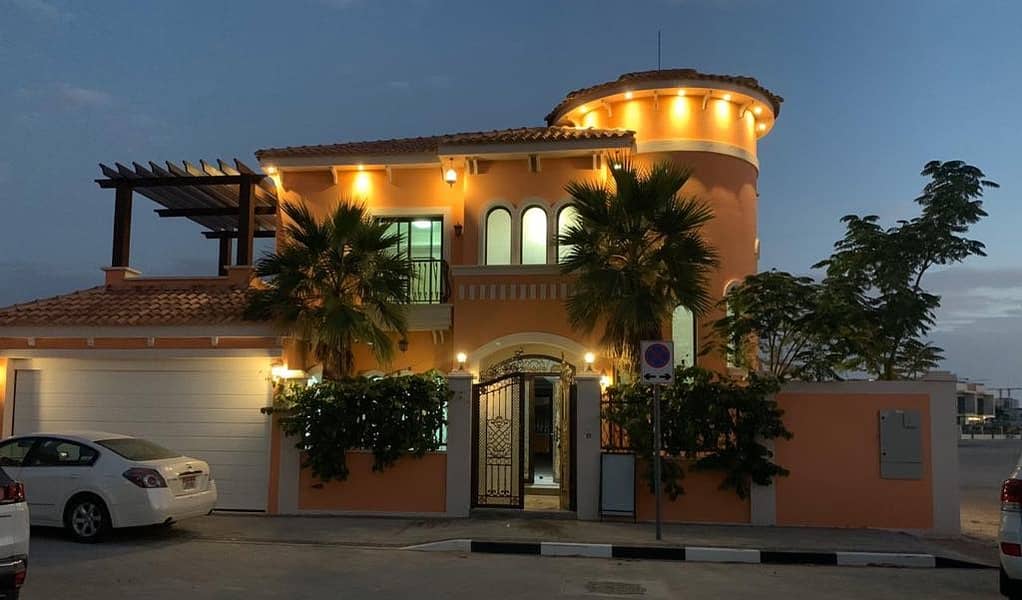 Villa for sale in mansion in furjan 5 bedroom ready to move vacant brand new