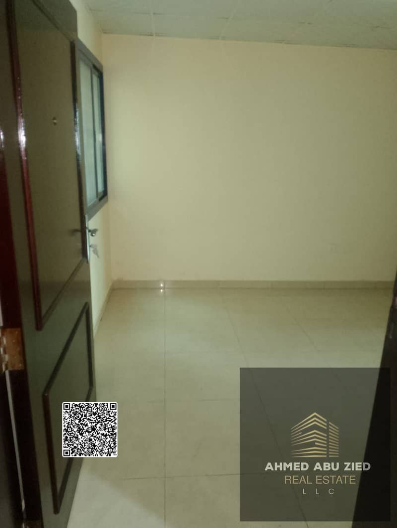 4 WhatsApp Image 2026-09-17 at 14.29. 28 (2). jpeg