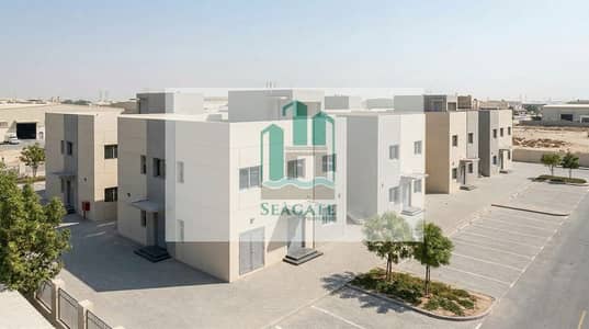 Labour Camp zum Miete in Al Sajaa, Sharjah - Gemini_Generated_Image_7k89x57k89x57k89. jpg