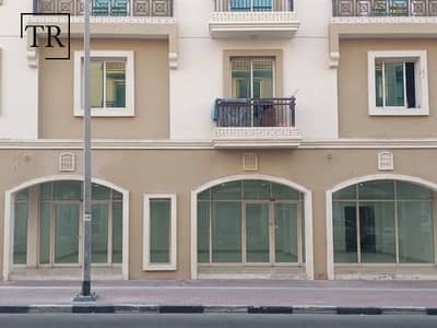 محل تجاري  للايجار في المدينة العالمية، دبي - محل تجاري في K-16،الحي اليوناني،المدينة العالمية 108177 درهم - 16543466