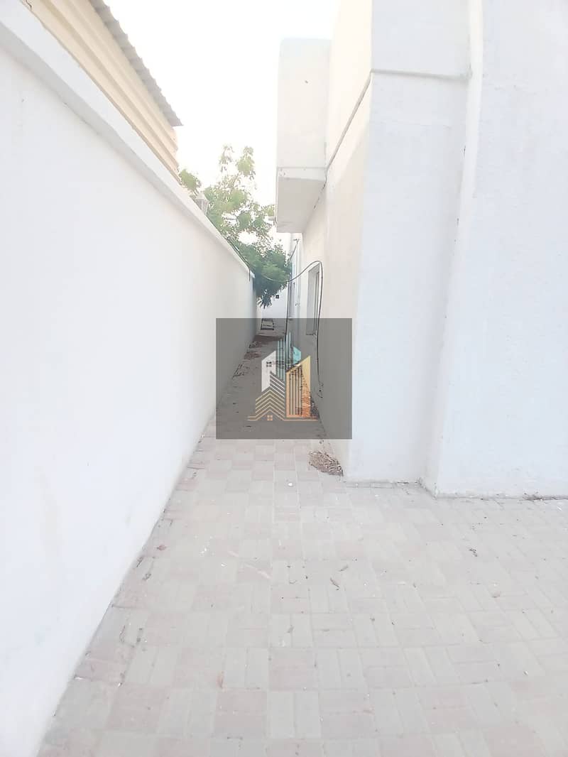 2 92880. jpg
