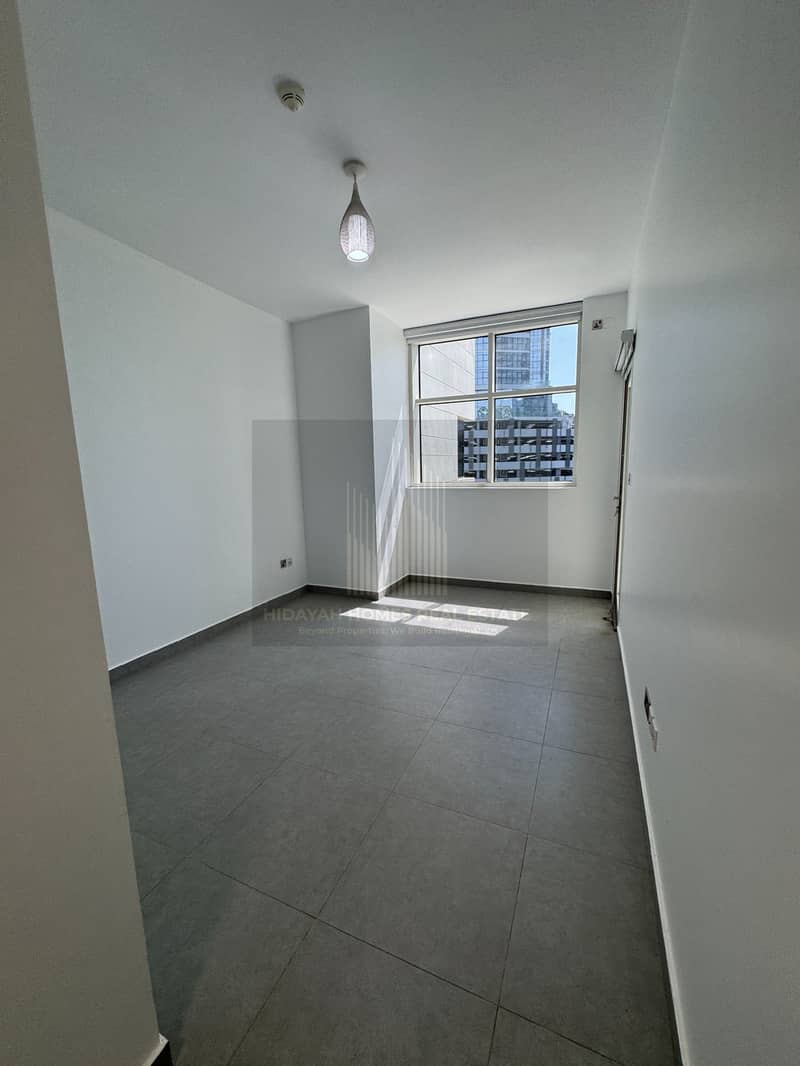 11 WhatsApp Image 2026-09-17 at 2.31. 15 PM (2). jpeg