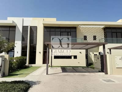 3 habitaciones Townhouse para en Alquiler en DAMAC Hills, Dubai - Casa adosada en DAMAC Hills，The Park Villas，Rockwood, 3 dormitorios, 190000 AED - 16544063