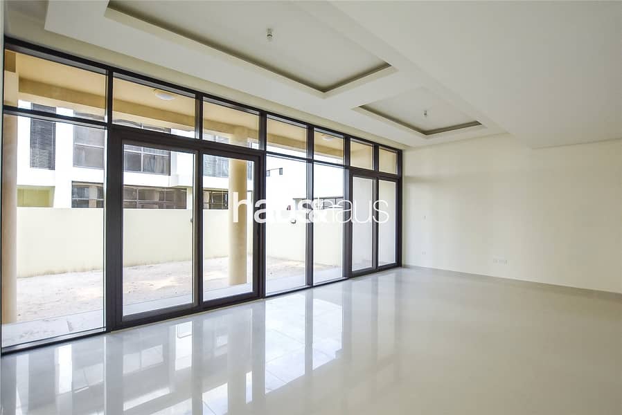 THM-1 | Spacious | Light | Great Price | Vacant