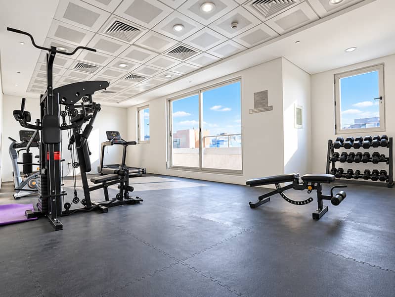 10 Gym01. jpg