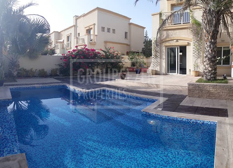 Private Pool 3 BDR Plus Study Wooden Floor