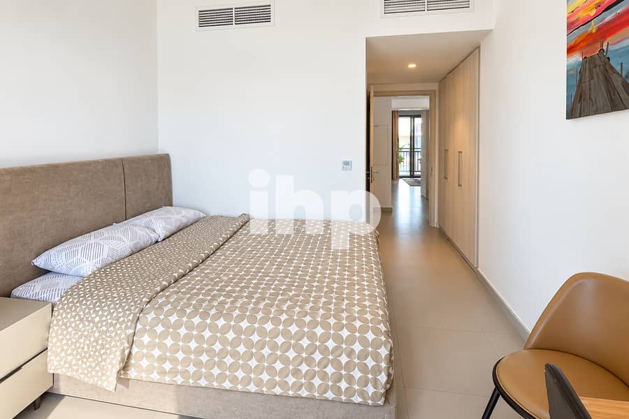 16 bcd98d14-874c-4511-ad04-deed8f7619bf. jpg