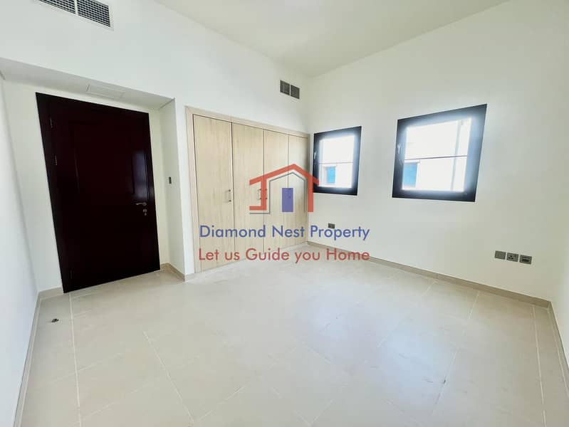 7 Bedroom 2. jpeg