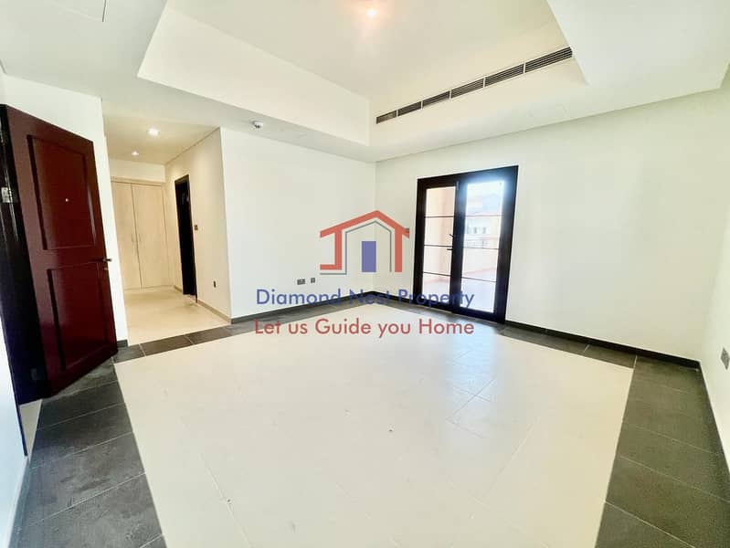 13 Bedroom. jpeg