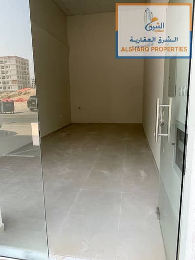 Shop in affitto a Al Jurf, Ajman - WhatsApp Image 2026-09-17 at 11.54. 34 AM. jpeg