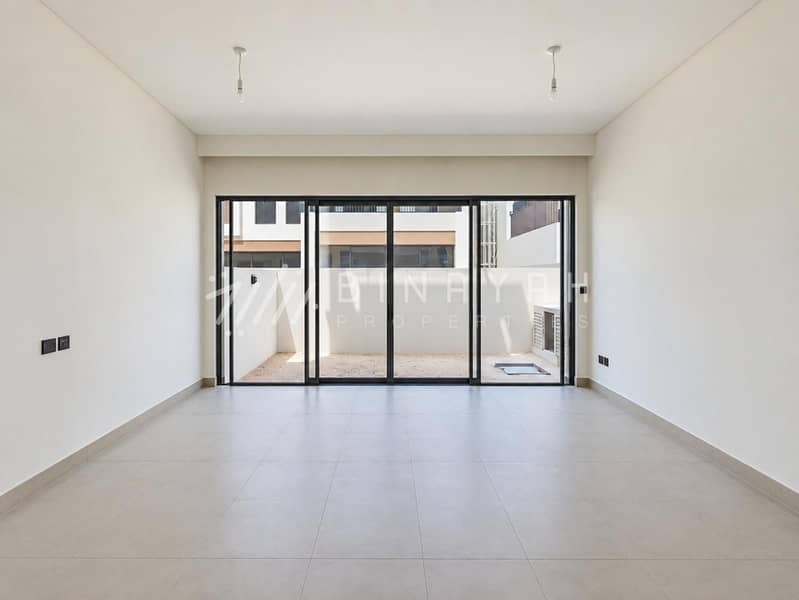 Villa a DAMAC Lagoons,Costa Brava, 5 camere da letto, 185000 AED - 16545785 Villa a DAMAC Lagoons,Costa Brava, 5 camere da letto, 185000 AED - 16545785
