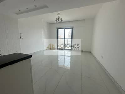 Monolocale in affitto a International City Phase 2 (Warsan 4), Dubai - Image 1