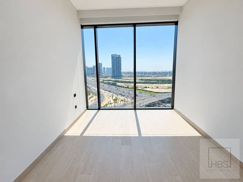 5 chambre-vue-property-listing-4x3. png