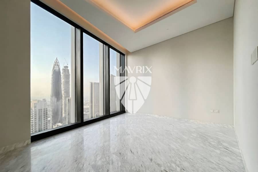 4 Image 4