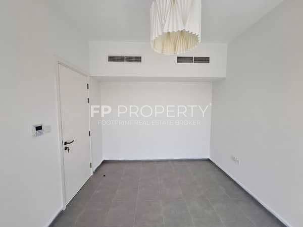 10 2KtZre6JRZ2HJrfOIj7HBAOivOH091ID26dx2Arz. jpg