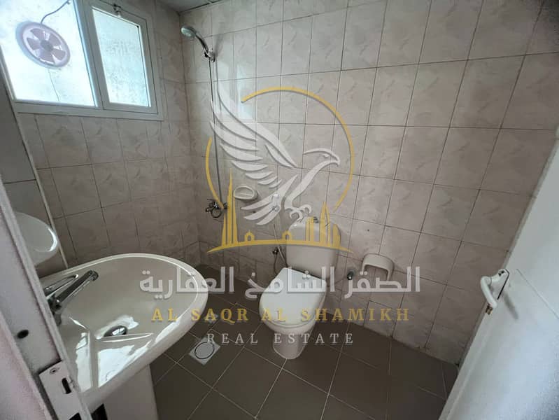 10 استوديو-للا-يجار-0-غرف-النباعة-الشارقة-حمام-re-0001-06. jpg