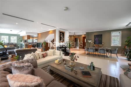 5 Schlafzimmer Villa zum Verkauf in Jumeirah Park, Dubai - Villa in Jumeirah Park，District 1, 5 schlafzimmer, 12300000 AED - 16547375