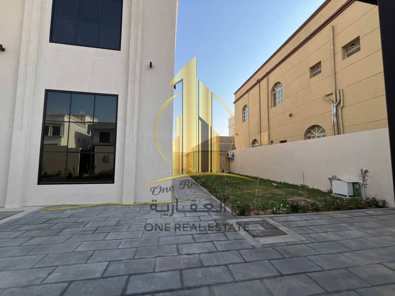 3 fba1f795-a26b-4212-b093-07c1c7ee4320. jpg