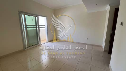 1 Bedroom Apartment for Rent in Al Qulayaah, Sharjah - apartment-for-rent-1-bedroom-alqlyaa-alsharqa-living-room-04. jpg 1 Bedroom Apartment for Rent in Al Qulayaah, Sharjah - apartment-for-rent-1-bedroom-alqlyaa-alsharqa-living-room-04. jpg