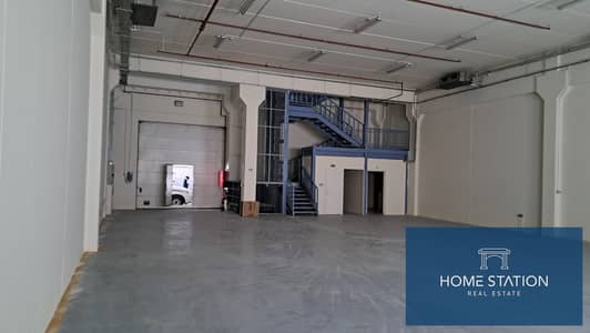Warehouse de  à à louer à Nad Al Hamar, Dubai - 114ec590-b66c-496d-bdf0-ae77cac586bb. jpg