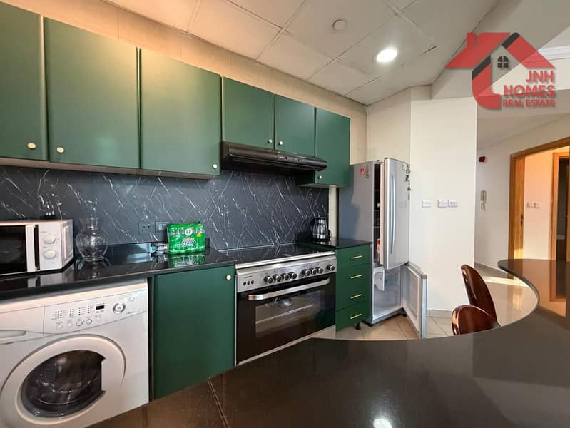 17 kitchenss. jpg