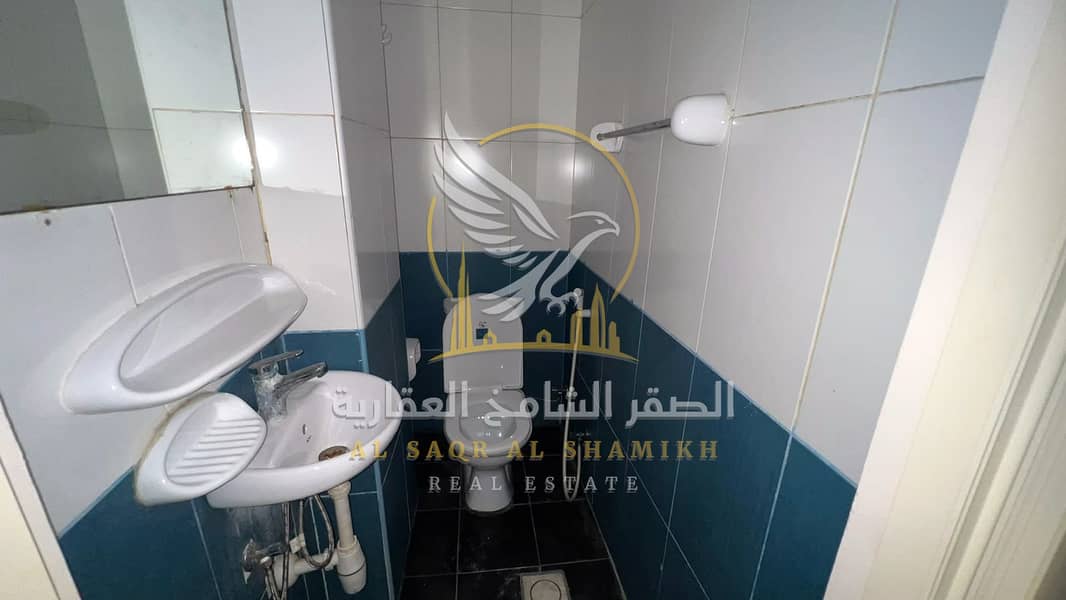 10 apartment-for-rent-1-bedroom-alqlyaa-alsharqa-bathroom-13. jpg