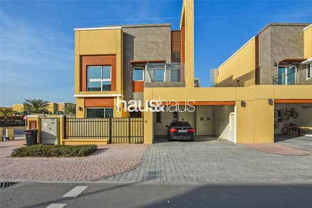 Independent Villa | Corner position | Vacant Independent Villa | Corner position | Vacant