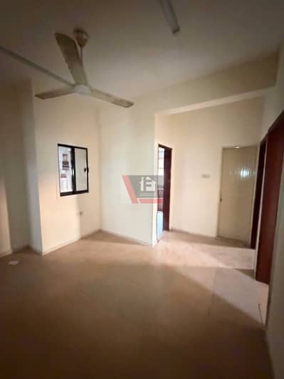 2 Slaapkamers Appartement te Huur in Al Yarmook, Sharjah - IMG_2083. jpg