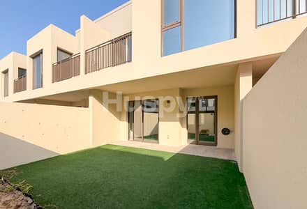 3 habitaciones Townhouse para en Venta en Dubai South, Dubai - Casa adosada en Dubai South,Emaar South,Expo Golf Villas,Expo Golf Villas 2 (Parkside 2), 3 dormitorios, 2150000 AED - 15986042 3 habitaciones Townhouse para en Venta en Dubai South, Dubai - Casa adosada en Dubai South,Emaar South,Expo Golf Villas,Expo Golf Villas 2 (Parkside 2), 3 dormitorios, 2150000 AED - 15986042