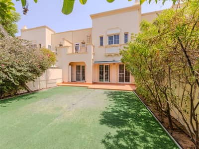 فیلا 3 غرف نوم للايجار في الينابيع، دبي - فیلا في الينابيع 5،الينابيع 3 غرف 225000 درهم - 16532154 فیلا 3 غرف نوم للايجار في الينابيع، دبي - فیلا في الينابيع 5،الينابيع 3 غرف 225000 درهم - 16532154