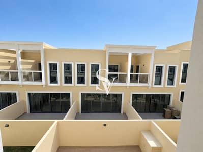 4 habitaciones Townhouse para en Venta en DAMAC Lagoons, Dubai - Casa adosada en DAMAC Lagoons，Malta, 4 dormitorios, 2695000 AED - 16545625
