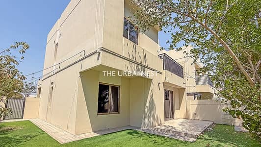 4 habitaciones Townhouse para en Alquiler en Town Square, Dubai - Casa adosada en Town Square，Safi Townhouses, 4 dormitorios, 179999 AED - 16546616