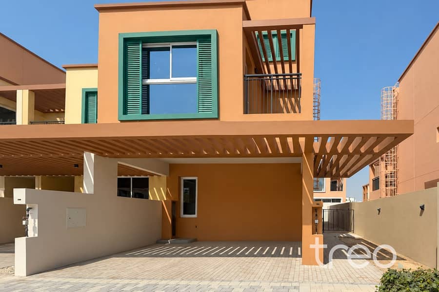 17 Front Day M637 Nice 1, Damac Lagoons. jpg