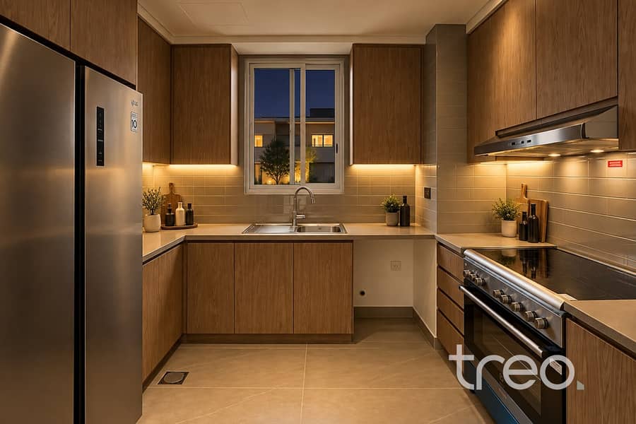 6 Kitchen 1 M637 Nice 1, Damac Lagoons. jpg