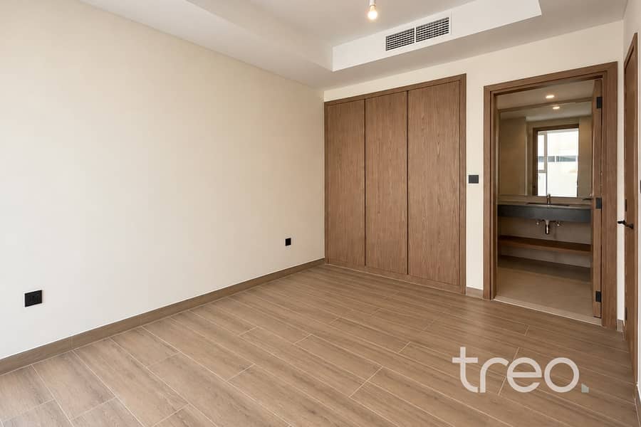 14 Bed 1 M637 Nice 1, Damac Lagoons. jpg