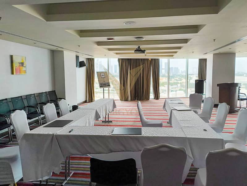 Spacious Office | Open Road I Panoramic Community Spacious Office | Open Road I Panoramic Community