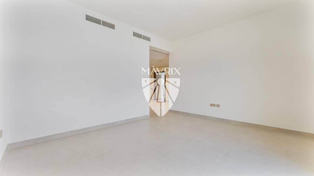 8 Image 8