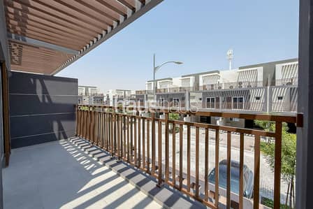 4 habitaciones Villa para en Venta en DAMAC Hills 2 (Akoya by DAMAC), Dubai - Villa en DAMAC Hills 2 (Akoya by DAMAC),Verona, 4 dormitorios, 1899990 AED - 16551075 4 habitaciones Villa para en Venta en DAMAC Hills 2 (Akoya by DAMAC), Dubai - Villa en DAMAC Hills 2 (Akoya by DAMAC),Verona, 4 dormitorios, 1899990 AED - 16551075