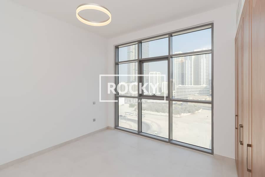 2 Rocky Real Estate - Satwa - Al Fahad 7 - Apartments (6 of 17). jpg
