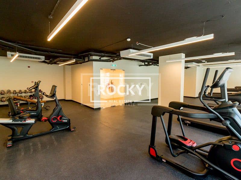 17 Rocky Real Estate - Bur Dubai - Al mankhool - Imperial 2 - Apartment (5 of 9). JPG