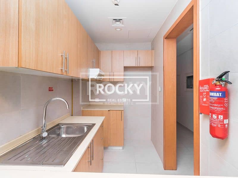 9 Rocky Real Estate - Al Raffa - SRG Al Raffa Building - Apartment (9 of 18). JPG