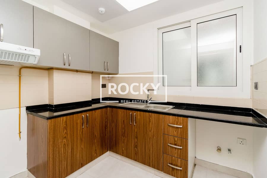 7 Rocky Real Estate - Al warqa 1 - Sami Al Reyami Building - Apartment (1 of 12). JPG