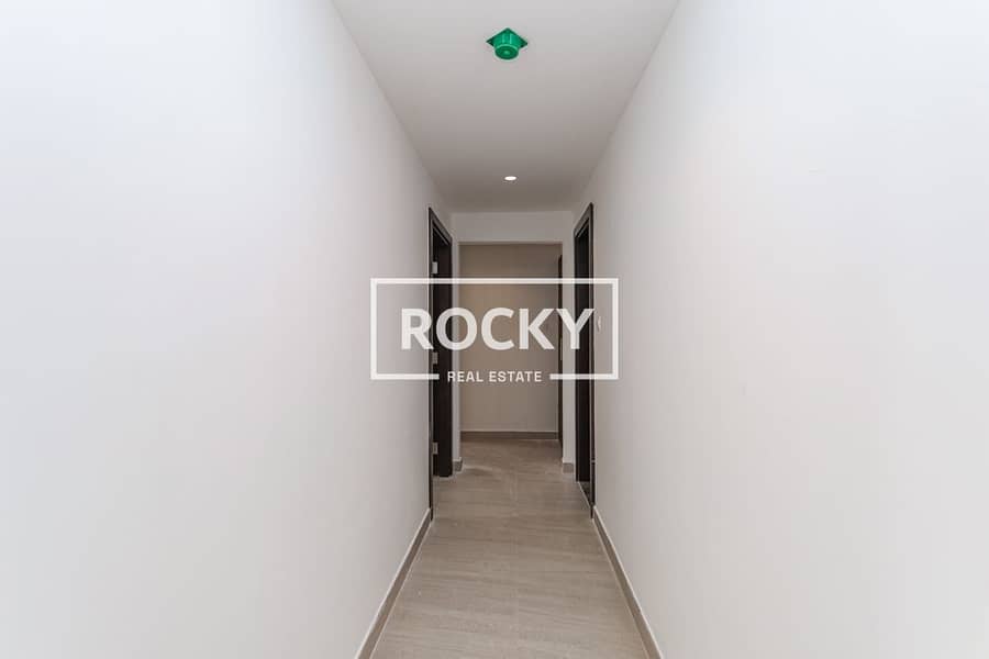 10 Garhoud - Dar Al Garhoud - Unit 102-5814. JPG