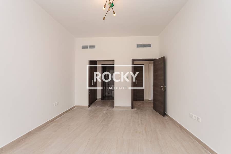 12 Garhoud - Dar Al Garhoud - Unit 102-5826. JPG