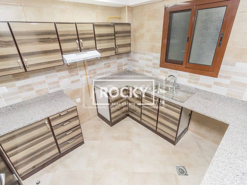 9 Rocky Real Estate - Nadd Al Shiba 1 - Bahwan Residence - Apartment (4 of 14). JPG