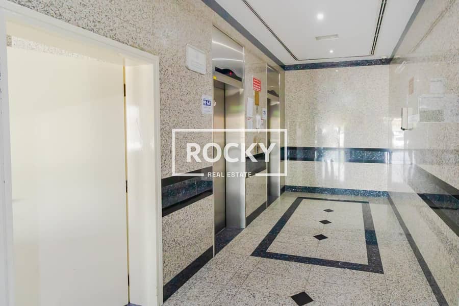 13 Rocky Real Estate - Karama - Bel heli Building - Common (2 of 4). jpg
