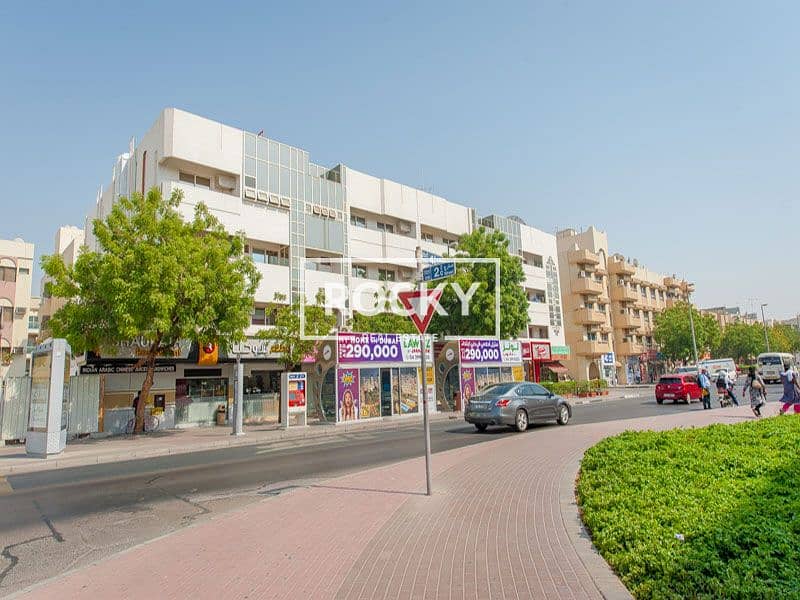 11 Karama_JumaAmanObaidOld_209-1BR-WB-(8-of-9). jpg