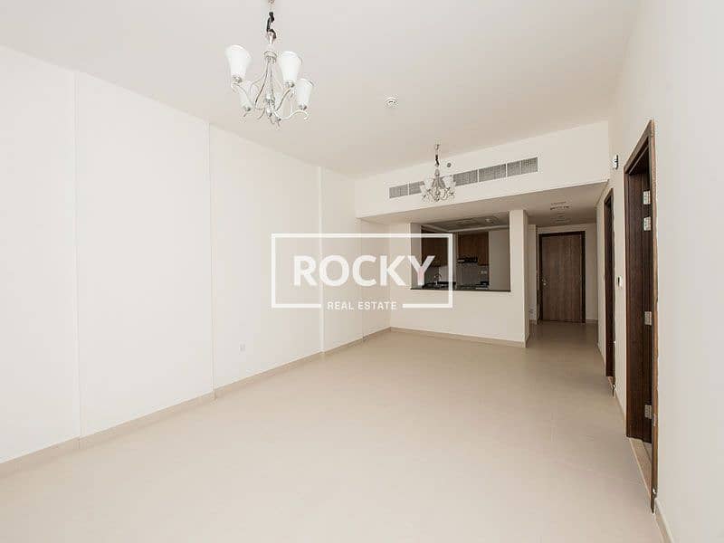 7 AlQuoz_VerveResidence_306-1BR-WOB-(4-of-12). jpg