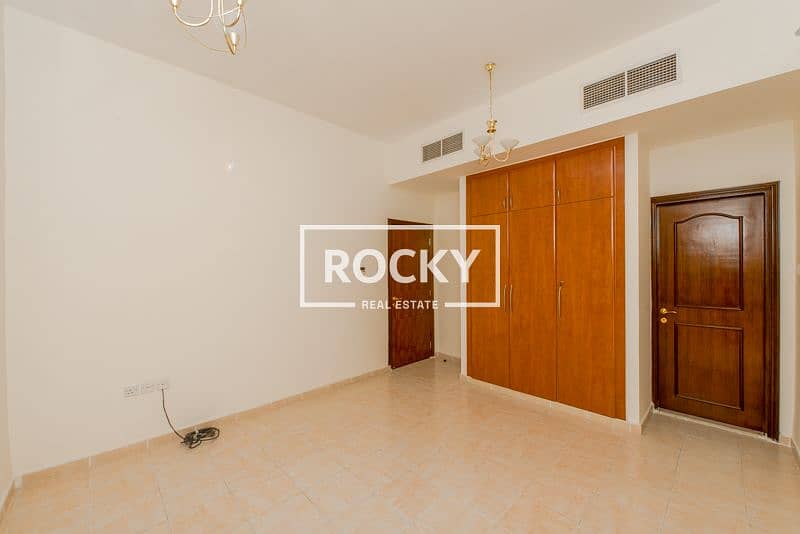 8 1. Mirdiff_IsmailAliAlBanna_Villa9 (22 of 48). jpg